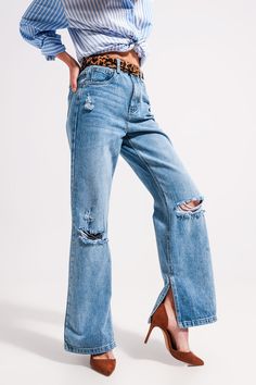 Maxi length. Jeans. Plain design. High rise . Straight. Urban. Distressed. Belt loops. Rigid non-stretch denim. Five pockets. Zip fastening. Types Of Jeans, Blue Striped Shirt, Hem Jeans, Blue China, Waist Jeans, Fashion 2018, Split Hem, Blue Shirt, Fashion Details