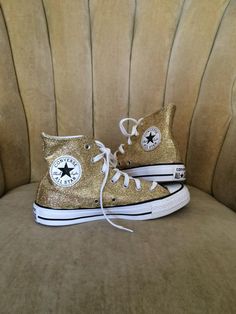 Authentic converse all stars in gold glitter. Custom made to order in any color high top or low top chucks. Sparkle Converse, Gold Converse, Converse All Stars, Gold Sneakers, All Stars Converse, Spokane Wa, Womens Tie, Tie Shoes, Converse All Star