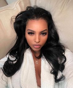 Baddie Hairstyles Latina Straight, Fleece Shawl, Twisted Hair, Vacation Hairstyles, Women's Robe, Hair Life, Girl Inspiration, Summer 24