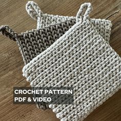 two crochet bags sitting next to each other on a wooden floor with text overlay that reads, crochet pattern ppf & video