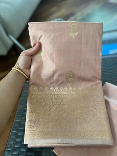 Fabric-  katan silk Color - mauve ( pastel pink) Blouse - yes , unstitched blouse piece comes with saree Fall , pico- yes, saree is ready with fall, pico and tassels  Wash- dry cleaning only  If you have any questions regarding the product please contact me 🙏🏻   you can book a video call on this number- 925-237-9524 Pink Tissue Silk Handloom Saree, Pink Handloom Tissue Silk Saree, Silk Mark Certified Saree For Wedding, Gold Silk Mark Certified Saree For Wedding, Elegant Gold Traditional Wear, Silk Mark Certified, Elegant Pink Art Silk Traditional Wear, Gold Wedding Saree Silk Mark Certified, Elegant Gold Traditional Wear With Silk Mark, Elegant Pink Traditional Wear With Pallu