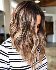 Brunette Balayage, Summer Hair Color For Brunettes, Penteado Cabelo Curto, Short Hairstyle, Summer Hair Color