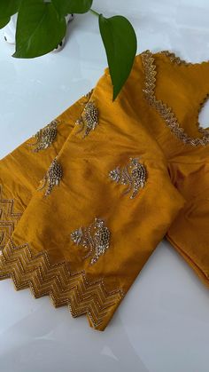 krishnaveni Amireddy Studio | 🌺BLOUSE PRICE-4800/- Including pure rawsilk fabric and stitching.🌺 🌷 customised blouse for a client 🌷@krishnaveni_amireddy_studio ✨ blouses... | Instagram Simple Embroidery Blouse, High Way Road, Yellow Blouse Designs, Blouse Embroidery Designs, Magam Work Blouses, Sbi Bank, High Way, Bank Building, Aari Blouse