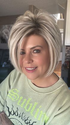 Instagram Kim Gravel Hair, Inverted Bobs, Stacked Hairstyles, 5 Hairstyles, Stacked Haircuts, Stacked Bobs, Cut Hairstyles, Bob Hairstyles With Bangs, Edgy Short Hair