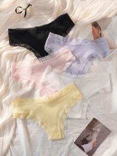 Discover ultimate comfort with our Set Of 5 Contrast Lace Bow Front Panty. Embrace the casual-comfy style and enjoy the ideal fit of these plain patterned briefs and cheeky panties. Designed with a mid-rise silhouette, each piece features charming bows and contrasting lace details. Experience a flawless look with the no-show feature while reveling in the freedom of movement provided by the high-stretch fabric. Features: Pattern Type: Plain Panty Type: Briefs, Cheeky Rise: Mid Rise Details: Bow, Panties Design, Lace Bows, Pretty Lingerie, Casual Design, Comfy Fashion, Pretty Selfies, Lace Pattern, Cute Pattern, Aesthetic Outfits