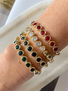 Multicircles Gemstones Gold filled 16" Bracelet Colored Gemstones, Jewel Tones, Shine Bright, Gemstone Colors, Circles, Gold Filled, Color Mixing, Gold Bracelet, Emerald