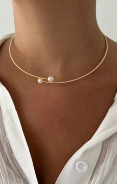 ALV Jewels Pearl Craze Necklace ~ Pearl – Show Me Your Mumu Square Neck Necklace, Pearl Choker With Pearl Pendant, Chic Pearl Choker Necklace For Gift, Gift Pearl Pendant Choker, Alv Jewels, Julie James, Pearl Wedding Jewelry, Sunset Quotes Instagram, Jewelry Aesthetic