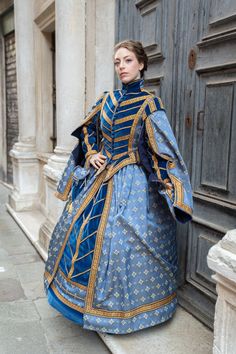 Historical Renaissance Costume for Women, Period Costume, Carnival Costume, Halloween Costume - Etsy Rennaisance Dress, Elizabethan Dress, Elizabethan Costume, European Costumes, Womens Costumes, Costume For Women, Carnival Costume, Old Fashion Dresses, Medieval Clothing