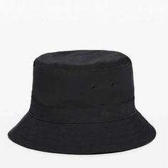 Whether There’s A Chill In The Air Or An Oncoming Heat Wave, This Water Repellent Hat Keeps You Covered So You Can Get Outside. Casual Lightweight Bucket Hat With Adjustable Fit, Black Casual Sun Hat For Streetwear, Black Lightweight Casual Bucket Hat, Casual Lightweight Black Bucket Hat, Black Brimmed Sun Hat For Sports, Black Curved Brim Sun Hat For Streetwear, Black Lightweight Bucket Sun Hat, Lightweight Black Bucket Sun Hat, Black Bucket Hat For Sports