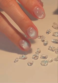 Jelly Nails Polish, Short Nails Cat Eye, Korean Jelly Nails, Natural Looking Nails, Graduation Nails, Subtle Nails, Magnetic Nails