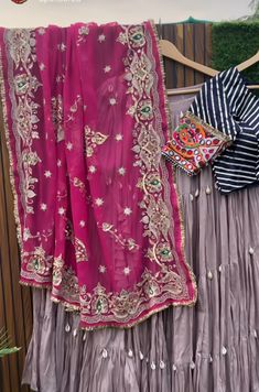 Duppattas Designs Ideas, Anarkali Dresses, Choli Dress, New Saree Blouse Designs, Choker Necklace Designs, Designer Outfit