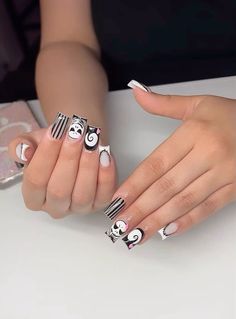 Spooky Sets, Beginner Nail Tech, Extra Nails, Nail Halloween, Boujee Nails, Halloween Nail Art Ideas, Horror Nails, Season Nails, Holloween Nails