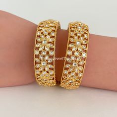 Tyaani-inspired premium kundan gold plated openable bangle pair/Statement Kada/Kundan Bangles/Bridal Bangle/Indian Wedding/Pakistani/Punjabi Kundan Openable Bangles With Gold Plating 2 Pc Classic Bangles Kundan Bangle Heavy Kundan Bangle For Wedding, Kundan Bridal Sets With Gota Work For Wedding, Bollywood Style Bangle For Diwali Wedding, Bollywood Bangle For Wedding And Diwali, Bollywood Style Wedding Bangle For Diwali, Gold Traditional Wear With Gota Work For Wedding, Gold Kundan Chandbalis For Wedding, Kundan Cutdana Bangle For Wedding, Cutdana Kundan Bangle For Wedding