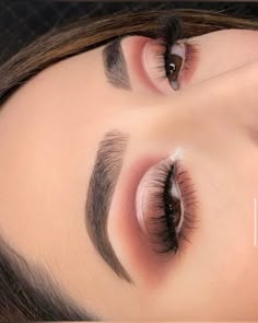 Makeup Ojos, Makeup Steps, Prom Eye Makeup, Work Makeup, Makeup Is Life, Eye Makeup Pictures, Eye Makeup Steps, Neutral Makeup, Unique Makeup