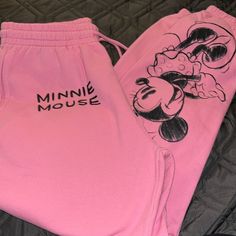 Minnie Mouse Disney Sweatpants Size Xl, Bright Pink Any Questions Please Ask Pink Sporty Bottoms With Graphic Print, Sporty Pink Graphic Print Bottoms, Sporty Pink Bottoms With Graphic Print, Trendy Pink Sweatpants With Letter Print, Pink Graphic Print Pants For Streetwear, Casual Pink Bottoms With Graphic Print, Casual Pink Pants With Graphic Print, Casual Mickey Mouse Bottoms For Loungewear, Pink Cotton Bottoms With Cartoon Print