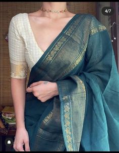 Blouse Neck Designs Saree, Latest Blouse Back Neck Designs, Blouse Sleeves Design, Latest Saree Blouse Designs, Blouse Designs Saree, Latest Saree Blouse, Saree Wearing Styles, Simple Saree Designs, Saree Blouse Neck Designs