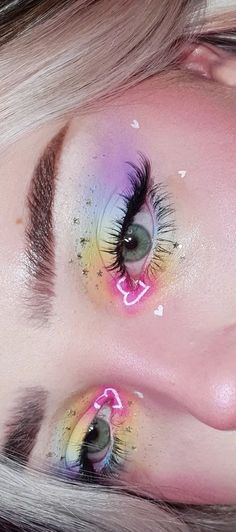 Rainbow Make Up Look, Cute Fun Makeup Looks, Eyeshadow With Glasses, Cute Eyeshadow, Colourful Makeup Looks Creative, Whimsical Makeup Looks, Pastel Rainbow Makeup, Dramatic Colorful Eye Makeup, Artistic Eye Makeup