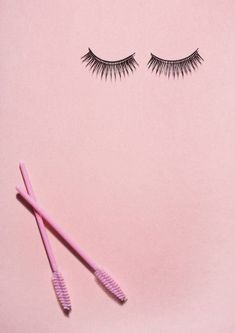 Lash Background Wallpapers, Eye Lash Art, Eye Lash Design, Eye Lash Photography, Lash Room Ideas, Eyelash Decor, Lash Quotes, Eyelash Tips, Lashes Extensions