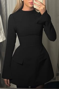 Summer Outfit Dress, Black Bell Sleeve Dress, Chique Outfit, Mock Neck Dress, Classy Work Outfits, Classy Casual Outfits, Summer Dress Outfits, Bell Sleeve Dress