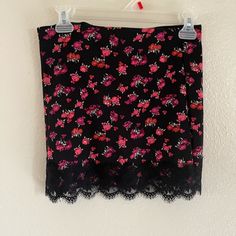 Nwt Forever21 Eyelash Lace Skirt. Size Small. Bought In 2017. Black And Dark Pink. Red Plaid Skirt, Distressed Jean Skirt, Belted Mini Skirt, White Striped Skirt, Leopard Print Skirt, Knee Skirts, Orange Plaid, Forever 21 Skirts, Plaid Mini Skirt