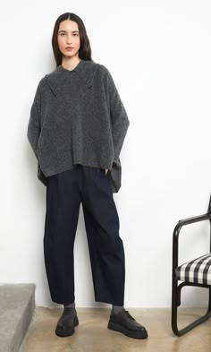 Cos Outfits Women, Oysho Outfits, Cos Outfit, Japanese Minimalist Fashion, Knitwear Fashion, Fall Winter 2024