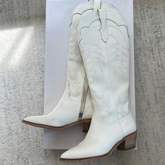 Questions? Leave A Comment Below! Worn One Time And Good Condition With Minor Flaws Shown. Scuffs May Come Off. White Leather. Dolce Vita Shoes, Shoes Heels Boots, Western Boots, White Leather, Shoes Women Heels, Heeled Boots, Shoes Heels, Women Shoes, White