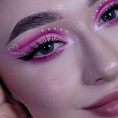 I Liner, Makeup Ojos, Makeup Pictorial, Pink Eye Makeup, Cute Eye Makeup, Face Art Makeup, Graphic Makeup, Barbie Makeup, Drag Makeup