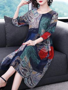 Sku CY-!29942 Material Cotton-blend Style Loose Feature Printed Occasion Going out , Casual , Office Neckline Round-neck Seasons Summer Type Maxi Dresses Color GREY,RED,GREEN,ORANGE Size M,L,XL,2XL,3XL Size chart: Please consult the size chart we provide for this item's measurements to help you decide which size to buy. Please note: There may be 1-3cm differ due to manual measurement. CMINCH Bust Shoulder Length M 94 38 110 L 98 39 111 XL 102 40 112 2XL 106 41 113 3XL 110 42 114 Green Shift Dress With Patchwork, Green Shift Dresses With Patchwork, Green Shift Midi Dress, Green Long Sleeve Shift Midi Dress, Printed Green Midi Dress For Fall, Casual Multicolor Loose Dress, Casual Long Sleeve Patterned Midi Dress, Green Loose Spring Dress, Loose Green Spring Dress