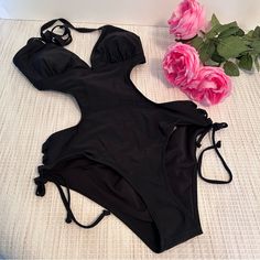 Women's Halter Black Cutout One Piece Swimsuit Mesh Monokini Bathing Suit Sz M Nwt Black Backless One-piece For Beach Season, Backless Tankini With Lined Body For Beach Party, Black Beachwear One-piece For Poolside, Black Beachwear One Piece For Poolside, Halter Neck Cutout Tankini For Vacation, Black Backless One Piece For Beach Season, Black One-piece Swimsuit With Lined Body For Beach, Black One-piece Swimwear With Lined Body For Beach, Black One-piece Swimwear For Beach Party