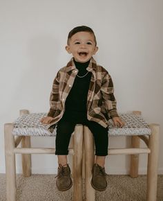 Toddler Boys Thanksgiving Outfit, Baby Boy Autumn Outfits, Toddler Picture Day Outfit Boy, Thanksgiving Boy Outfit, Toddler Boy Photoshoot Outfits, Baby Boy Dressing Style, Fall Boys Outfits, Little Boys Outfit Ideas, Boy Picture Day Outfit School