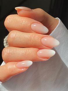 Ombre Gel Nails, Stiletto Nails Short, Casual Nails, Ombre Nail Designs, Colorful Nails, Almond Acrylic Nails