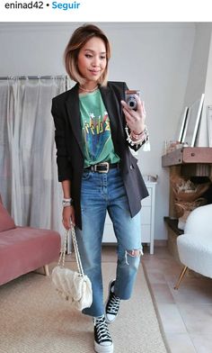 Sunday Outfit Ideas Casual, Casual Sunday Outfit, Socks Heels, Converse Fashion, Look Legging, Blazer And T Shirt, Blazer Outfit, Outfits With Converse, Mode Casual