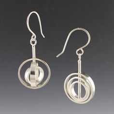 Rotating Circle Drop Earrings – Creative Dexterity Kinetic Earrings, Selling Earrings, Kinetic Jewelry, Center Point, Wire Earrings, Dainty Earrings, Polymer Clay Earrings, Clay Earrings, Jewelry Art