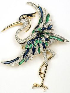 La Scala Large Bird rooch. Made in Canada.  Triple 22kt gold plated with handset Swarovski crystals. Enamel handpainted blue and green enamel. Gold Crystal Brooch Jewelry, Gold Crystal Jewelry With Brooch, Gold Crystal Brooch For Evening, Gold Crystal Brooches For Formal Occasions, Heron Bird, Figural Jewelry, Fish Jewelry, Trifari Jewelry, Jewelry Brooch