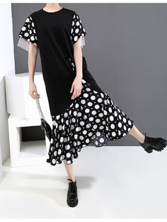 Sku CY-!57904 Material Polyester Style Loose , False Two , Short Sleeves Feature Polka-dot , Falbala , Split-joint Neckline Round-neck Occasion Stylish Selection Seasons Summer Type Midi Dresses Color BLACK Size FREE SIZE Please consult the size chart we provide for this item's measurements to help you decide which size to buy.Please note: There may be 1-3cm differ due to manual measurement. INCH Bust Waist Shoulder Sleeve Length FREE SIZE 37.80 39.37 15.75 10.24 44.09 Midi Dresses, Shoulder Sleeve, Free Size, Black Color, Polka Dot, Colorful Dresses, Short Sleeve Dresses, Polka Dots, Round Neck