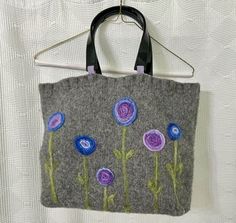 Handmade Felted Wool Purse Tote Gray w/ Poppies Patent Black Double Handles | eBay Felted Purses Handbags, Wool Purse, Felted Handbags, Purple And Green, Felted Wool, Fun Bags, Wool Felt, Purses And Handbags, Poppies