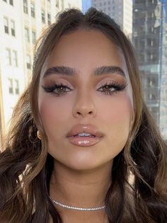 Makeup Looks For Brown Eyes Natural, Matte Eyeshadow Looks Natural, Brown Eye Makeup Wedding, 2024 Eyeshadow Looks, Brown Eye Looks, Makeup With Eyelash Extensions, Matte Eyeshadow Looks, Neutral Makeup Looks, Goddess Makeup Look