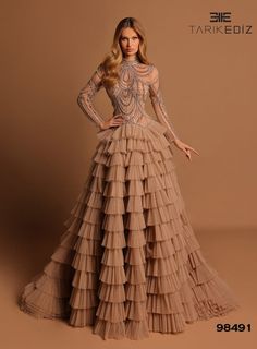 Tarik Ediz: 98227 Stage Beauty, Fairytale Princess, Tarik Ediz, Modern Vintage Fashion, Party Gown, Farmhouse Furniture, Fantasy Dress, Party Gowns, Bridal Outfits