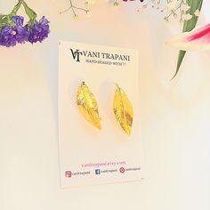 The gold glory of these leaf petal metallic earrings highlights the facial curves gracefully! A perfect gold essential pair for your wardrobe! Size: Length: 1.5"/ Width: 0.5" 🌟Minimal & Aesthetic.🌟Light weight and comfortable!🌟 They are versatile, perfect for gifting.🌟All items come in a box for extra protection.Do peep at our other earrings and items from our shop! 👇👇👇You have a great taste✨ Thank you for stopping by🙏See you soon👋💕 Gold Leaf Earrings For Gift, Trendy Gold Leaf Jewelry, Trendy Leaf-shaped Earrings For Gifts, Gold Leaf Hoop Earrings, Gold Floral Print Flower Earrings, Gold Leaf-shaped Hoop Earrings For Gift, Gold Leaf-shaped Earrings For Gift, Gold Leaf-shaped Earrings For Party, Gold Leaf-shaped Earrings