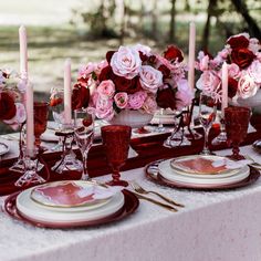 Romance in full bloom! 🌹 This stunning picnic tablescape by @prettyandposhpicnics is the perfect blend of elegance and charm—every luxe detail has us swooning! ❤️✨ Thank you @prettyandposhpicnics for sharing your creation!⁠ ✨ Shop CV Linens for your upcoming events! 🛒 www.cvlinens.com ⁠ Use #cvlinens or tag us in your event posts for a chance to be featured!⁠ #picnic #picnicparty #picnicideas #picnictable #eventplanning #eventplanner #partyplanner #partydecor #eventdesign #eventinspiration... Picnic Tablescape, Picnic Party, Event Inspiration