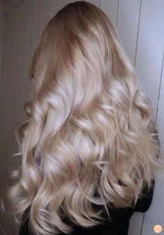 Winter Hair Care Routine – FOXYBAE.COM Golden Ash Blonde Hair, Cold Blonde Hair, Level 10 Blonde, Cream Blonde Hair, Cold Blonde, Blonde Ideas, Long Blonde Wig, Blond Balayage, Bronde Balayage