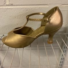 Br08 2.5” Capezio Ballroom Shoe Color Is Gold Prom Gold, Capezio Shoes, Character Dance, Cc Shoes, Ballroom Shoes, Dance Heels, Ballroom Dance Shoes, Womens Mary Janes, Cuban Heels