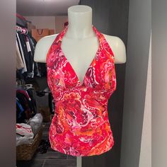 Brand New With Tags! Size : 8 Brand : Ralph Lauren Lauren By Ralph Lauren, Reversible Bikinis, Swimsuit Tops, Womens Swim, Ralph Lauren, Swimming, Brand New, Red, Women Shopping