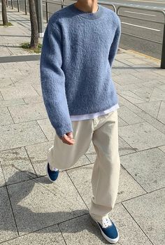 Cardigan Outfits Men, Blue Sweater Outfit, Sweater Outfits Men, Blue Dress Pants, Men's Outfits, Mens Outfit Inspiration, Fashion Trends Winter, Winter Outfits Men