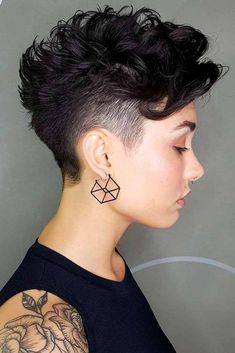 Over 50 Long Pixie Cut Ideas For A Creativity Look In 2022 ★ Tapered Haircut For Women, Woman Mullet, Korean Mullet, Short Haircut Styles, Cool Short Hairstyles, Long Pixie, Best Short Haircuts