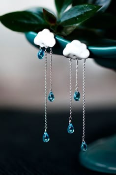 Cercei Din Lut Polimeric, Rain Earrings, Rain Clouds, Shiny Things, Bijoux Diy, Pretty Jewellery, Ear Jewelry, Jewelry Inspo, Cute Earrings