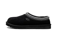 Australia Tasman 5950 BLK Ugg Tasman Slippers, Black Uggs, Ugg Tasman, Kids Uggs, Mens Uggs, Black Loafers, Ugg Shoes, Outdoor Wear, Adidas Women