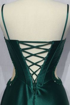 Beaded long sweetheart satin tight corset dress Sweetheart Corset, Satin Corset Dress, Corset Gown, Stunning Fashion, Evening Dress Collection, Cinderella Divine, Satin Corset, Corset Bodice, Bridesmaid Dresses Prom