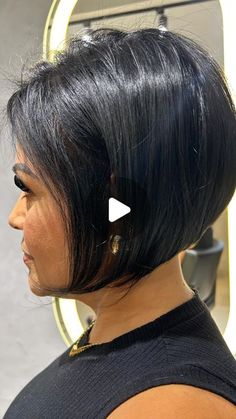 Alessandra Nakamura on Instagram: "CORTE SHORT BOB PERFEITO 🤍  #corte #cortedecabelo #hair #haircut #bob #bobhaircut #cabelo #cabelocurto #new" Undercut Growing Out Hairstyles, Winter Bob Hair, Haircut Bob, Corte Bob, Trendy Short Haircuts, Penteado Cabelo Curto, Hair Haircut, Short Hair With Bangs, Long Bob