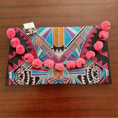 Please Message Me With Any Questions! Envelope Handbag, Kate Spade Clutch, Boho Handmade, Handbag Collection, Zippered Clutch, Vera Bradley Purses, Clutch Purse Evening, Guess Bags, Leather Coin Purse